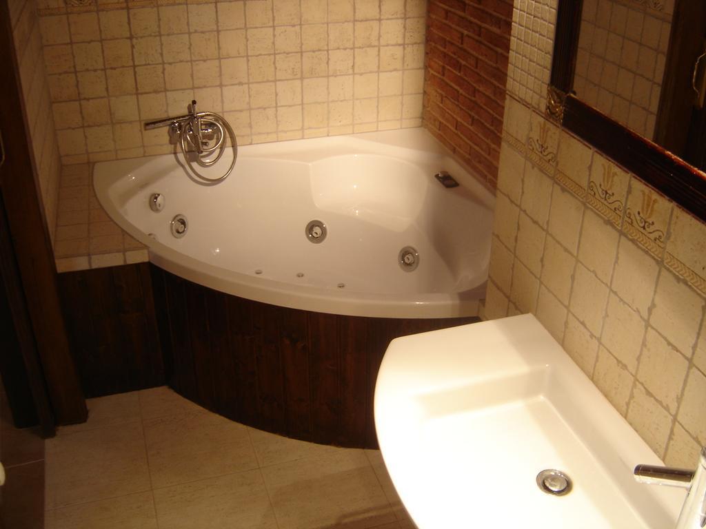 Hostal Casa Laure Y Mª Jose Arens de Lledo Eksteriør bilde