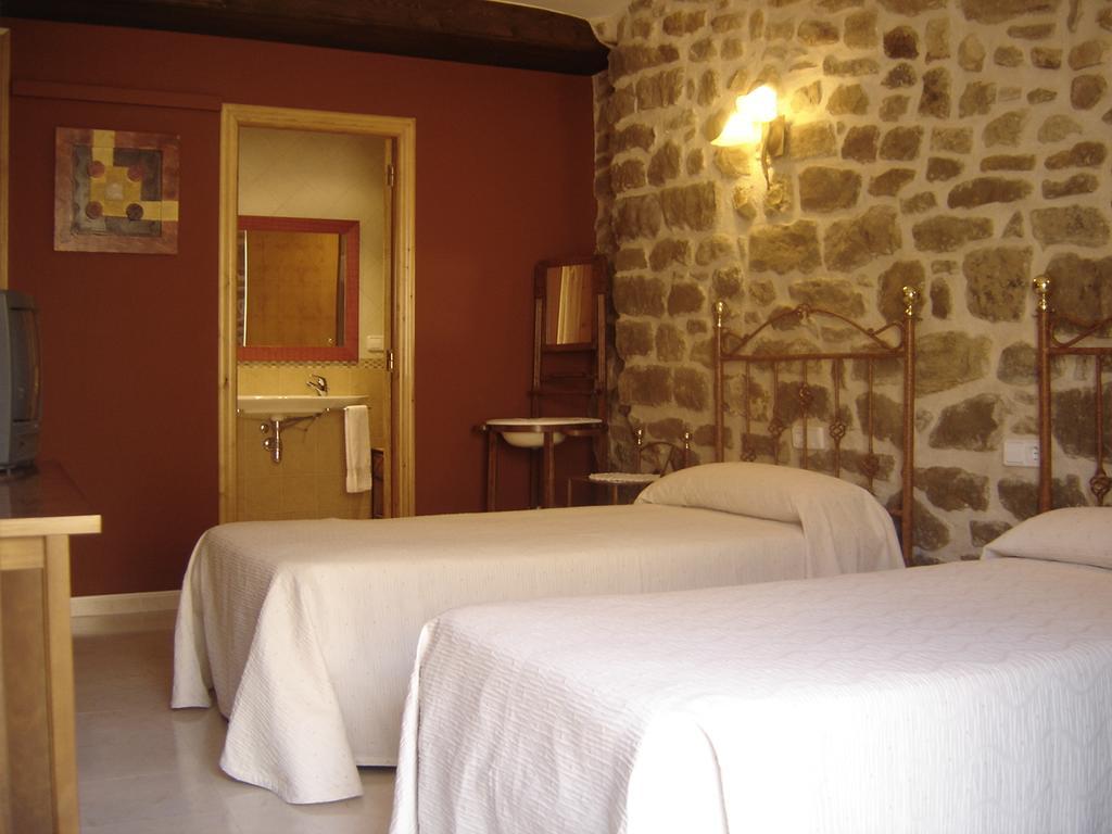 Hostal Casa Laure Y Mª Jose Arens de Lledo Eksteriør bilde