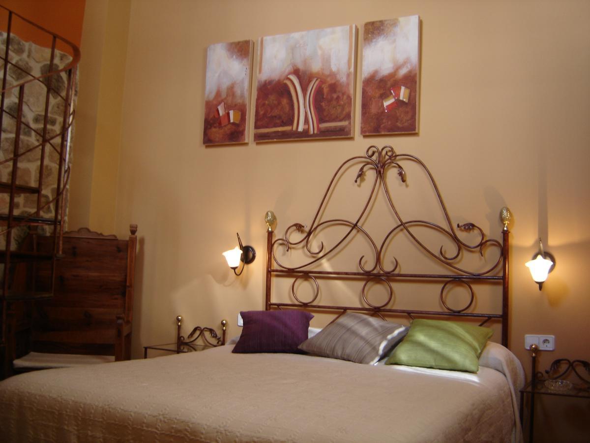 Hostal Casa Laure Y Mª Jose Arens de Lledo Eksteriør bilde