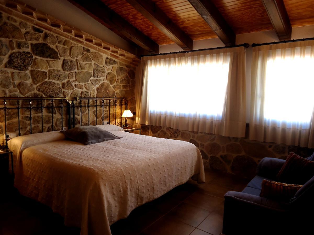 Hostal Casa Laure Y Mª Jose Arens de Lledo Eksteriør bilde